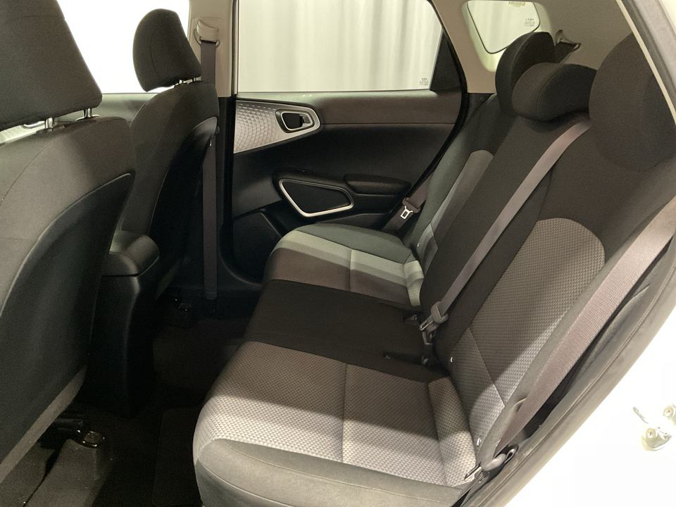 2022 Kia Soul LX CVT