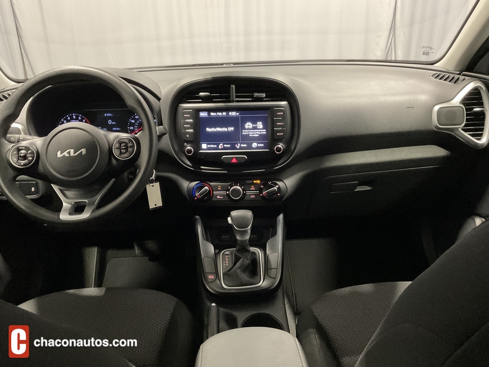 2022 Kia Soul LX CVT