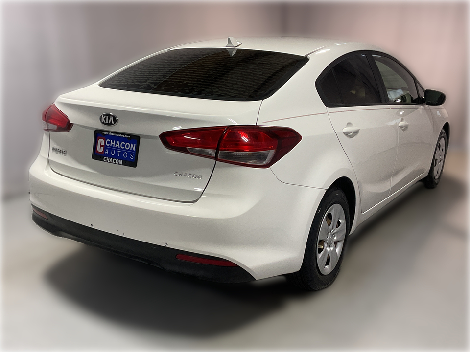 2017 Kia Forte LX 6A