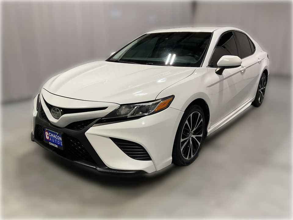 2018 Toyota Camry SE