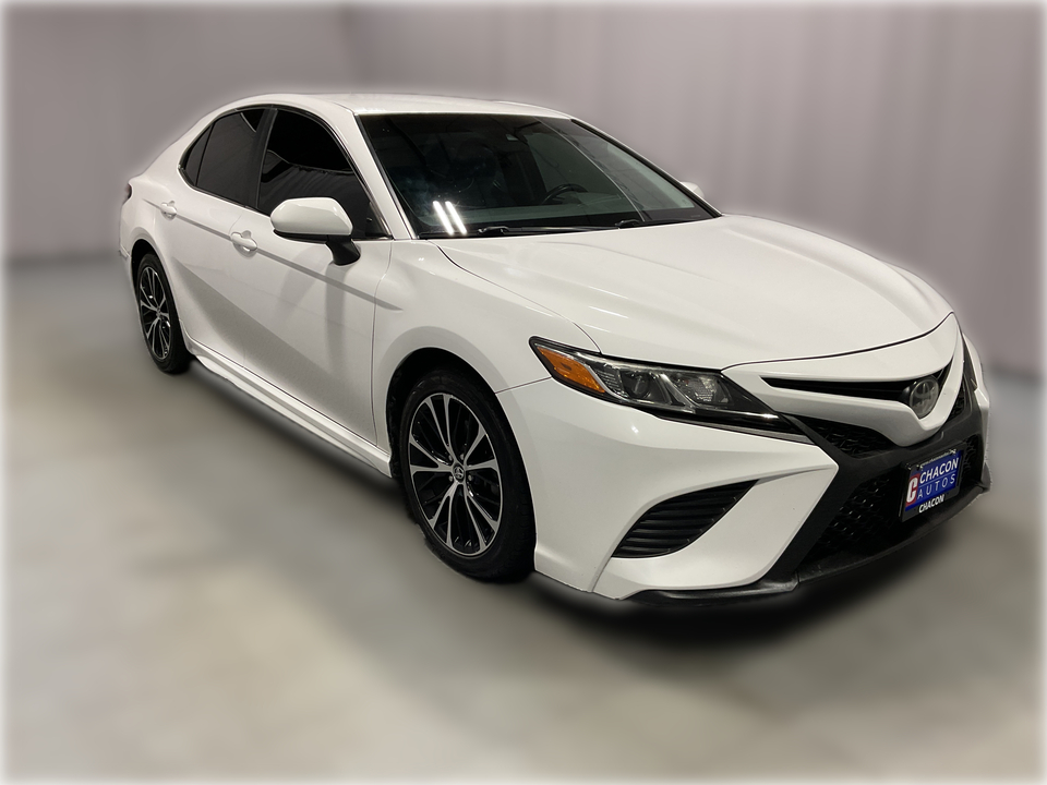 2018 Toyota Camry SE