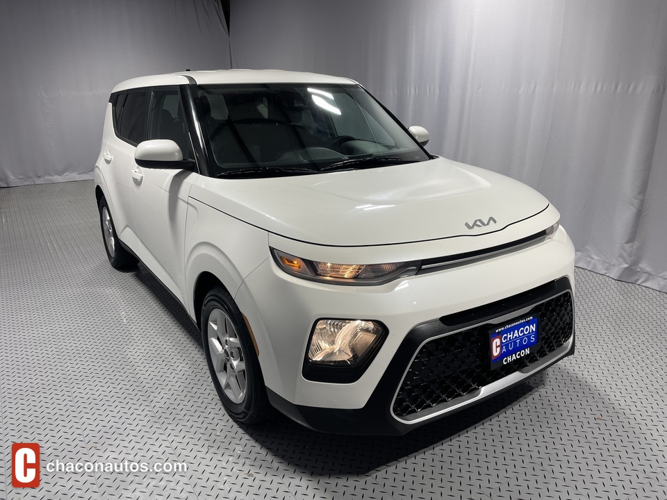 2022 Kia Soul LX CVT
