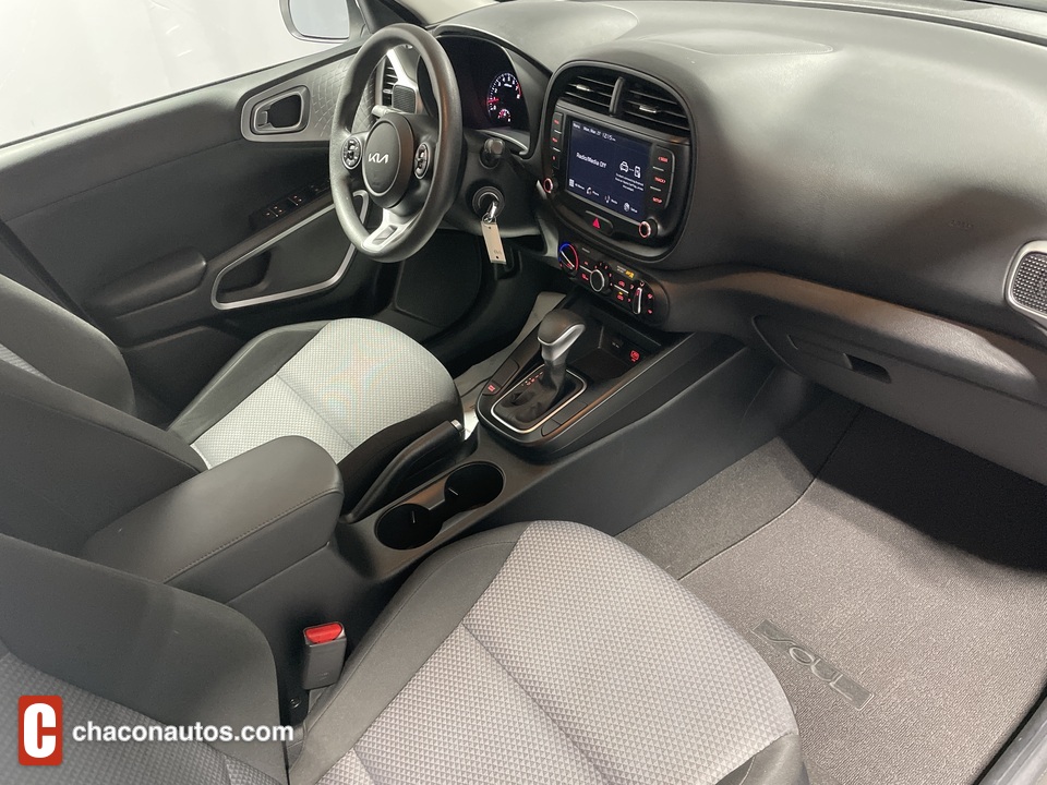 2022 Kia Soul LX CVT