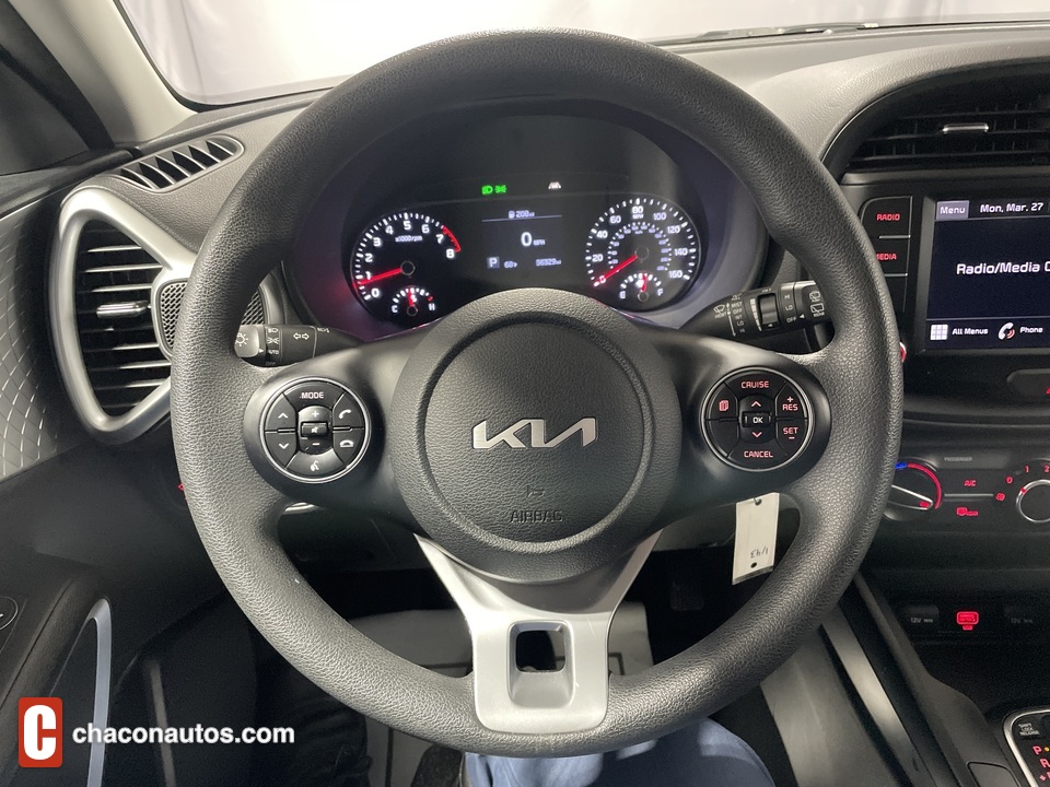 2022 Kia Soul LX CVT