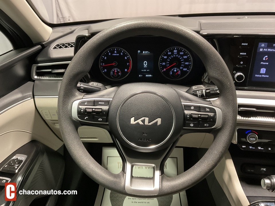 2022 Kia K5 LXS