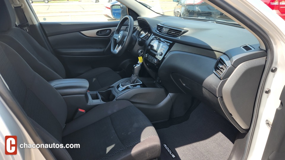 2018 Nissan Rogue Sport SV