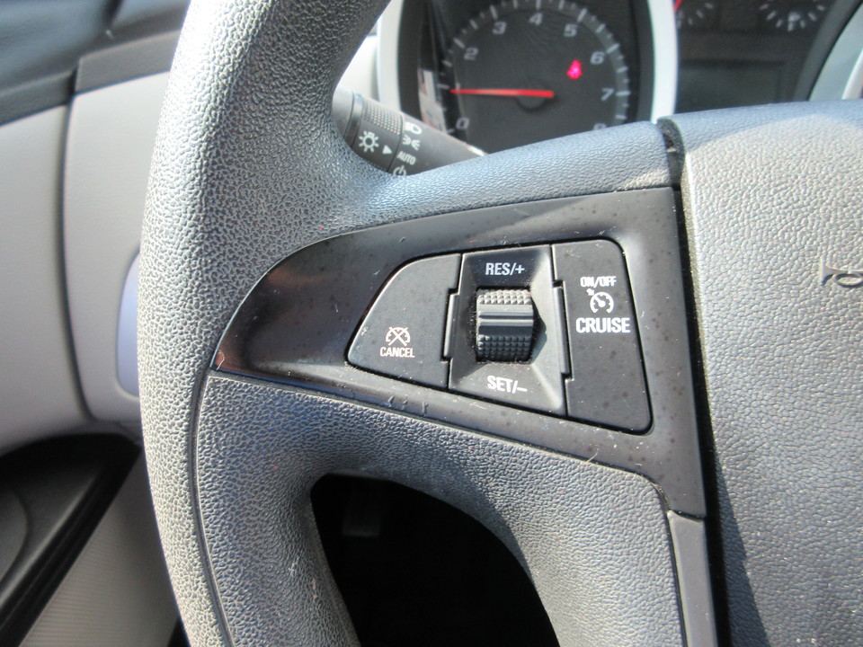 2016 Chevrolet Equinox LS 2WD