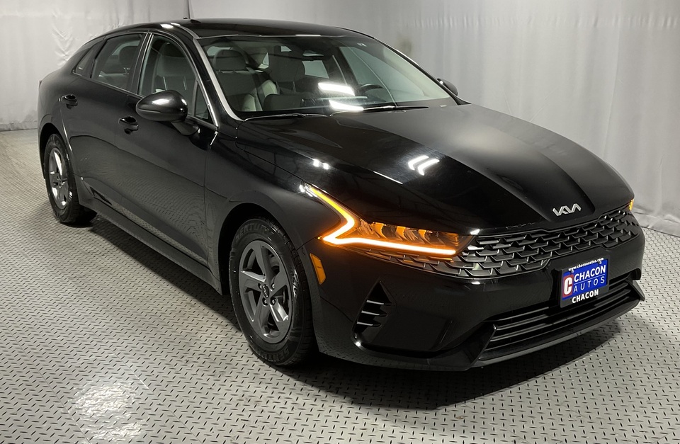 2022 Kia K5 LXS