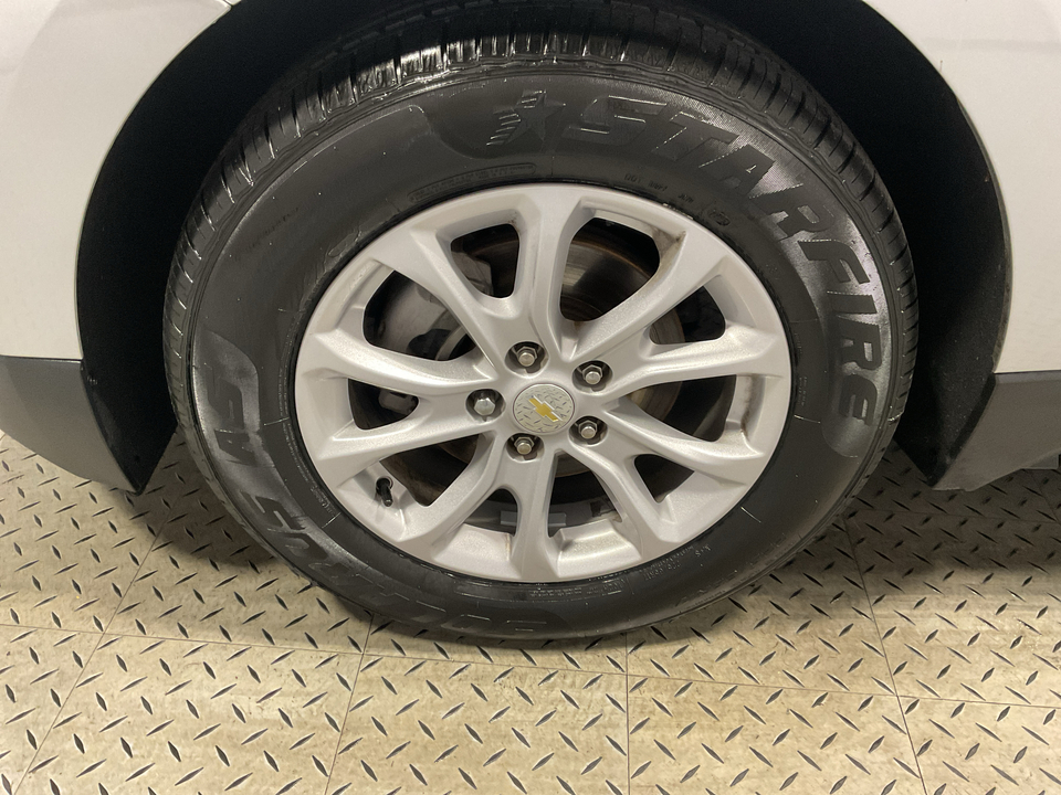 2021 Chevrolet Equinox LS 2WD