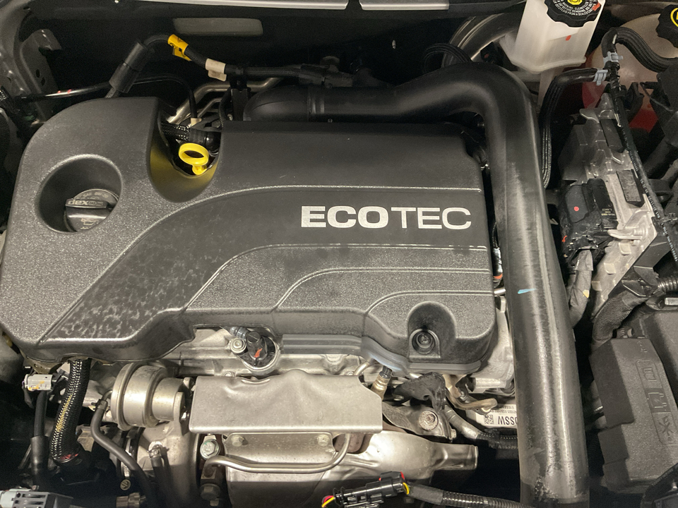 2021 Chevrolet Equinox LS 2WD