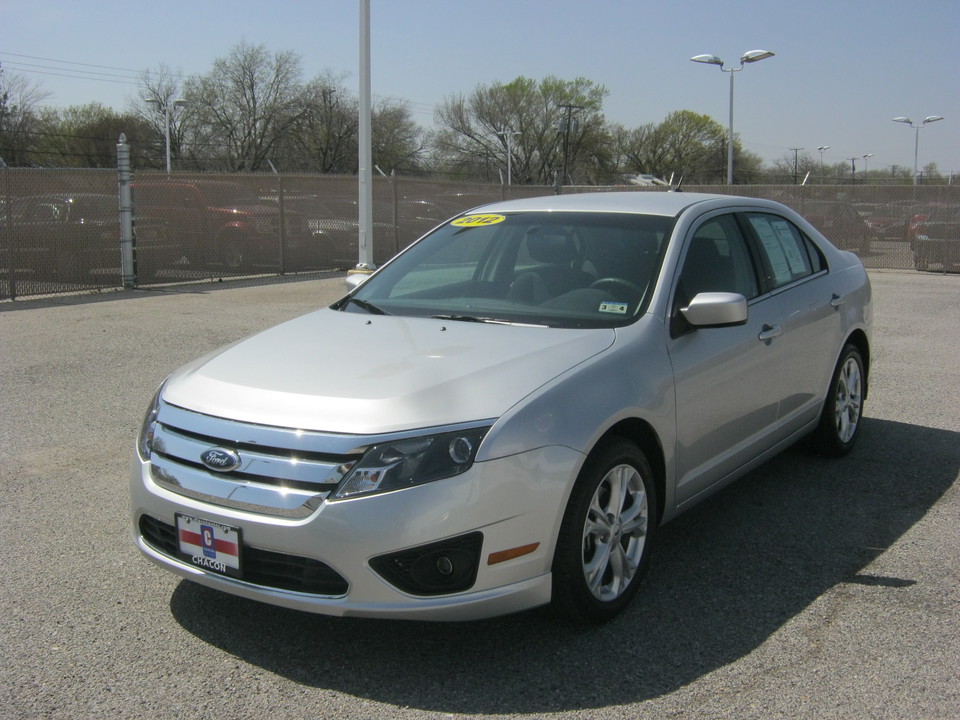 2012 Ford Fusion SE