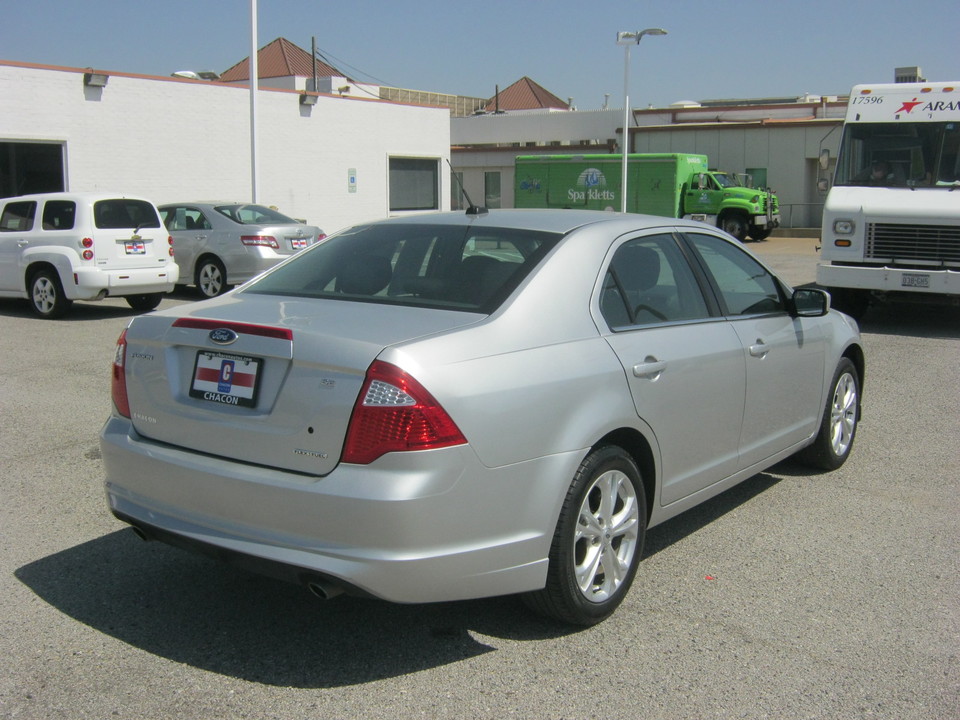 2012 Ford Fusion SE