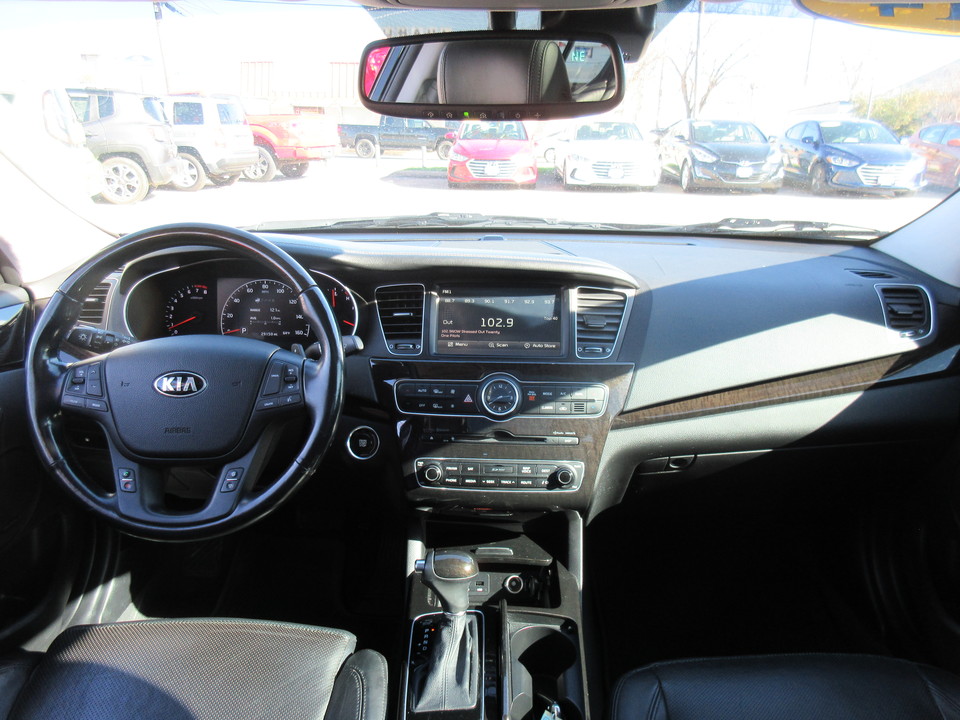 2014 Kia Cadenza Sedan