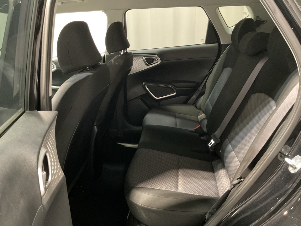 2022 Kia Soul LX CVT