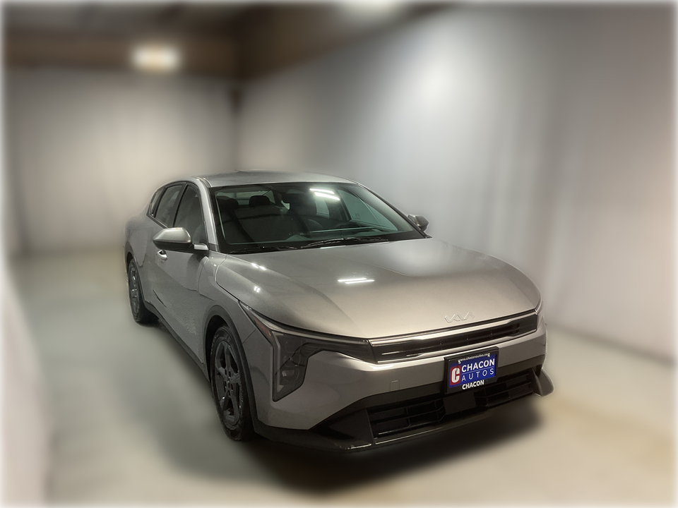 2025 Kia K4 LX