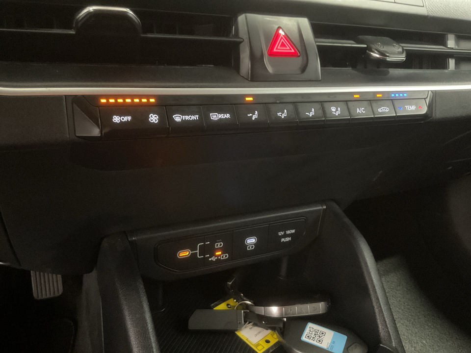 2025 Kia K4 LX