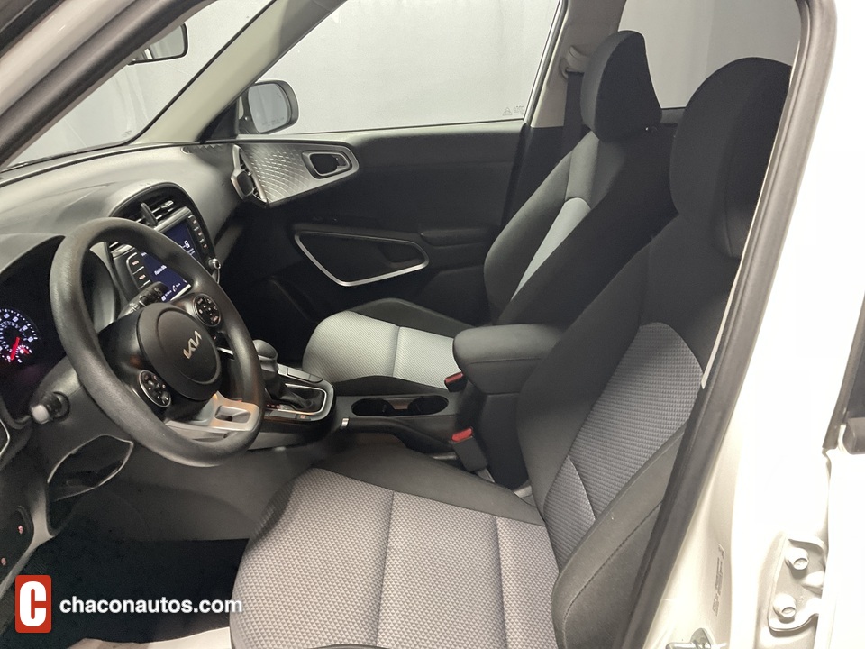 2022 Kia Soul LX CVT