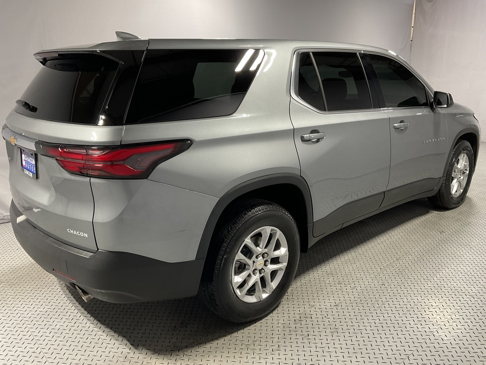 2023 Chevrolet Traverse LS FWD