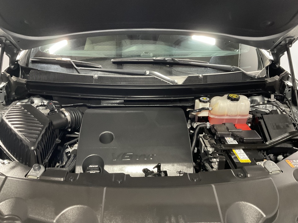2023 Chevrolet Traverse LS FWD