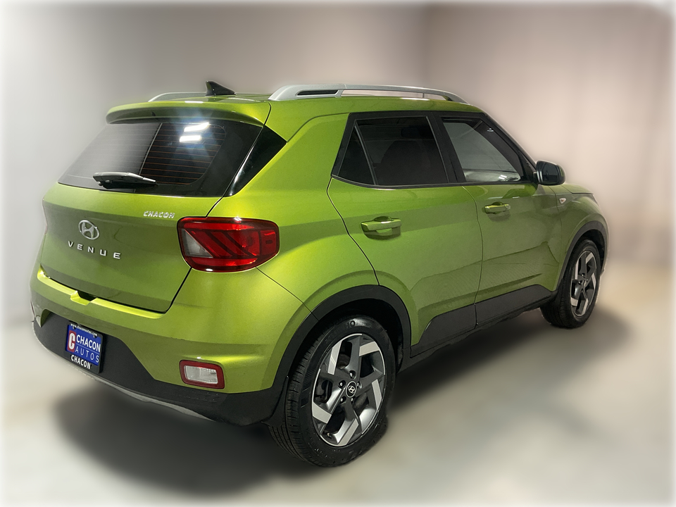 2022 Hyundai Venue SEL
