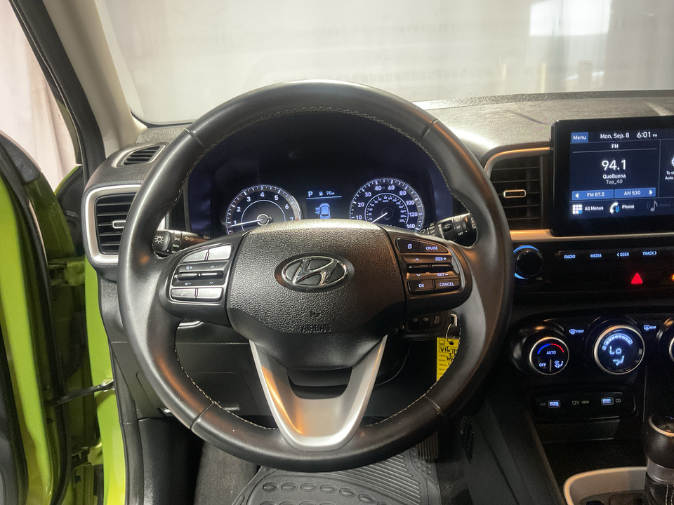 2022 Hyundai Venue SEL