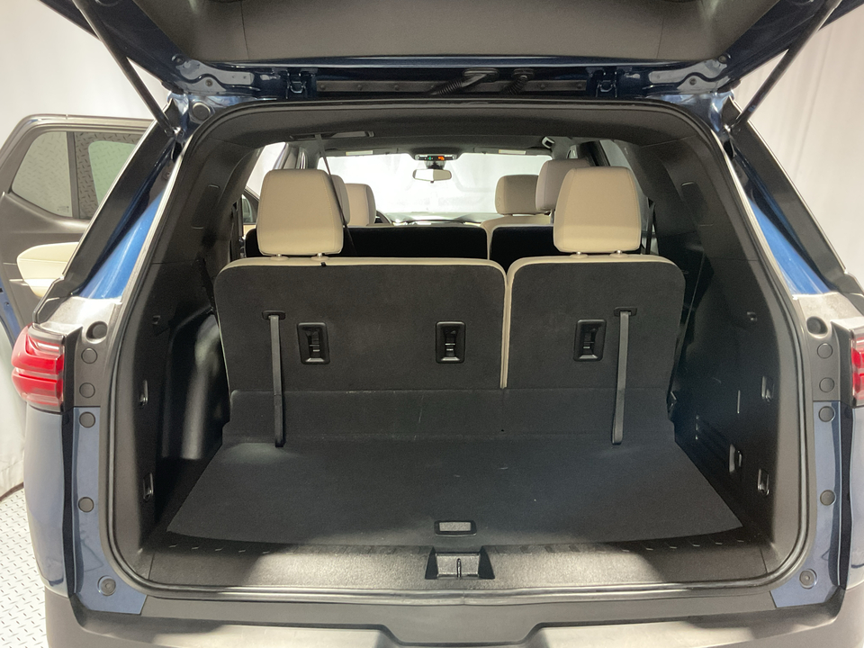 2022 Chevrolet Traverse LS FWD