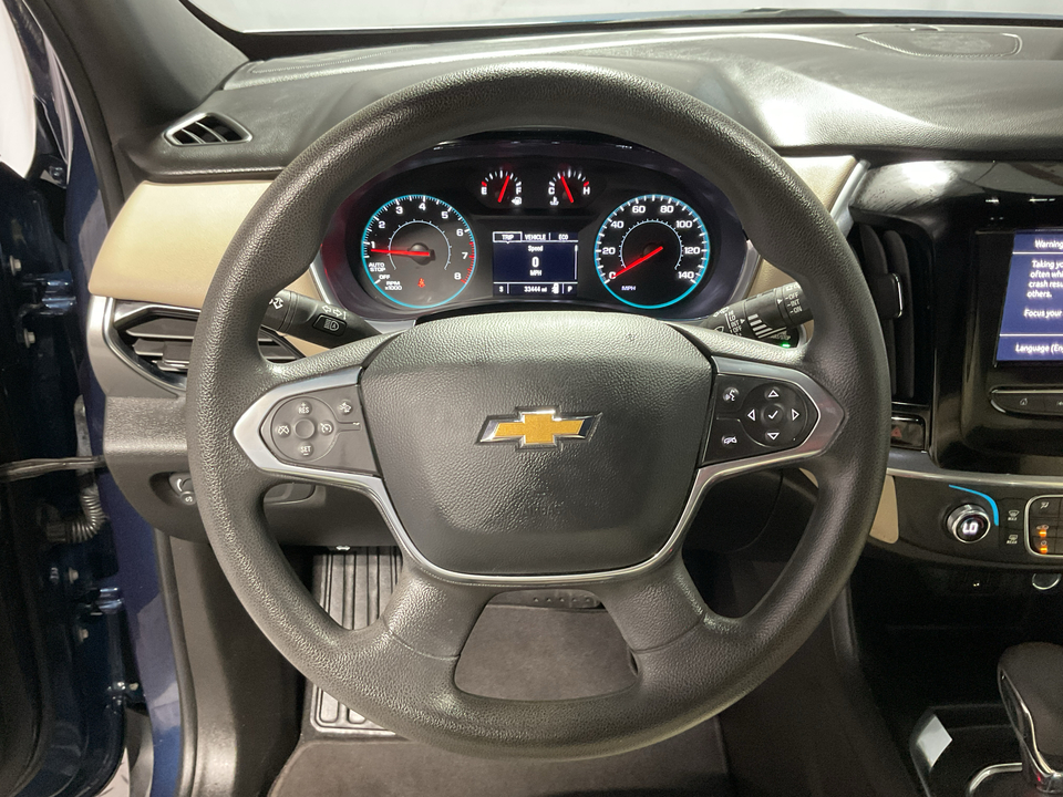 2022 Chevrolet Traverse LS FWD