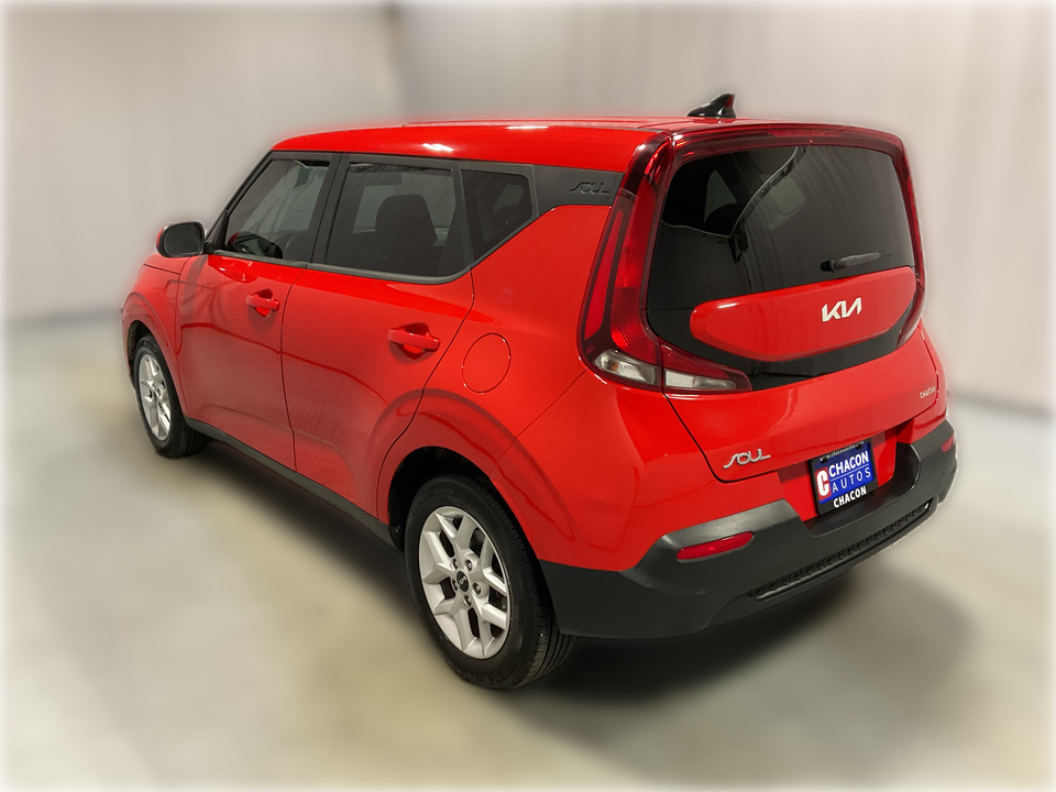 2022 Kia Soul LX CVT
