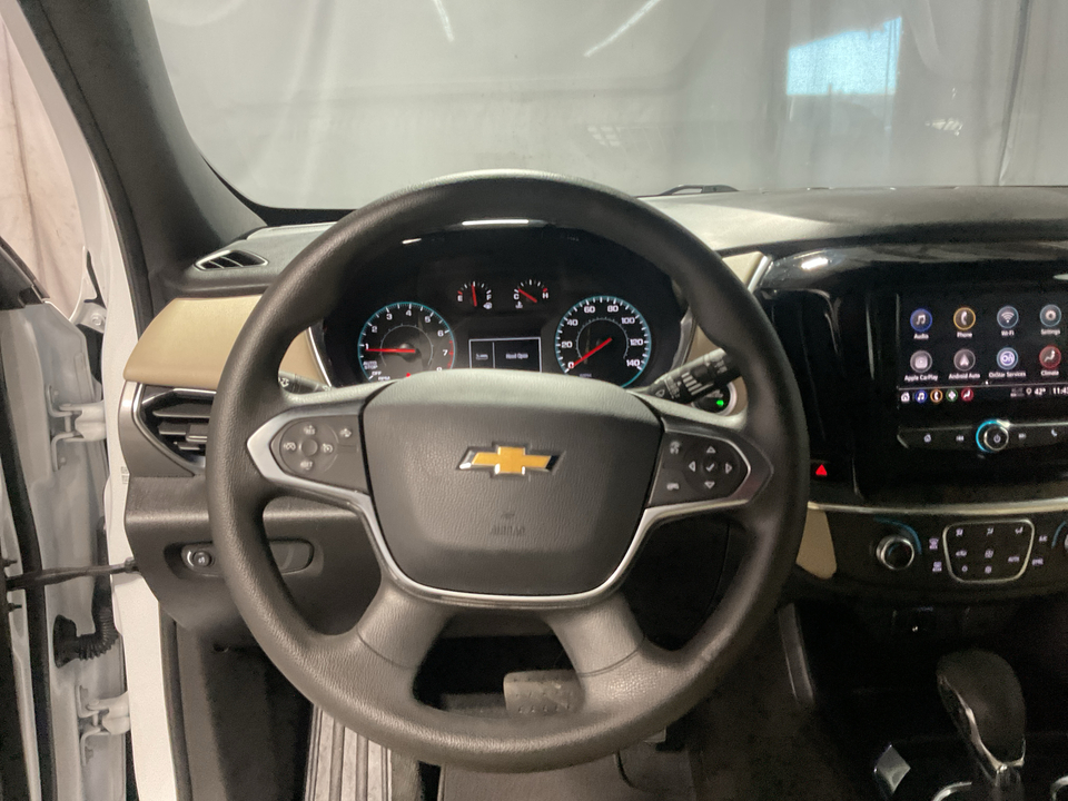 2023 Chevrolet Traverse LS FWD
