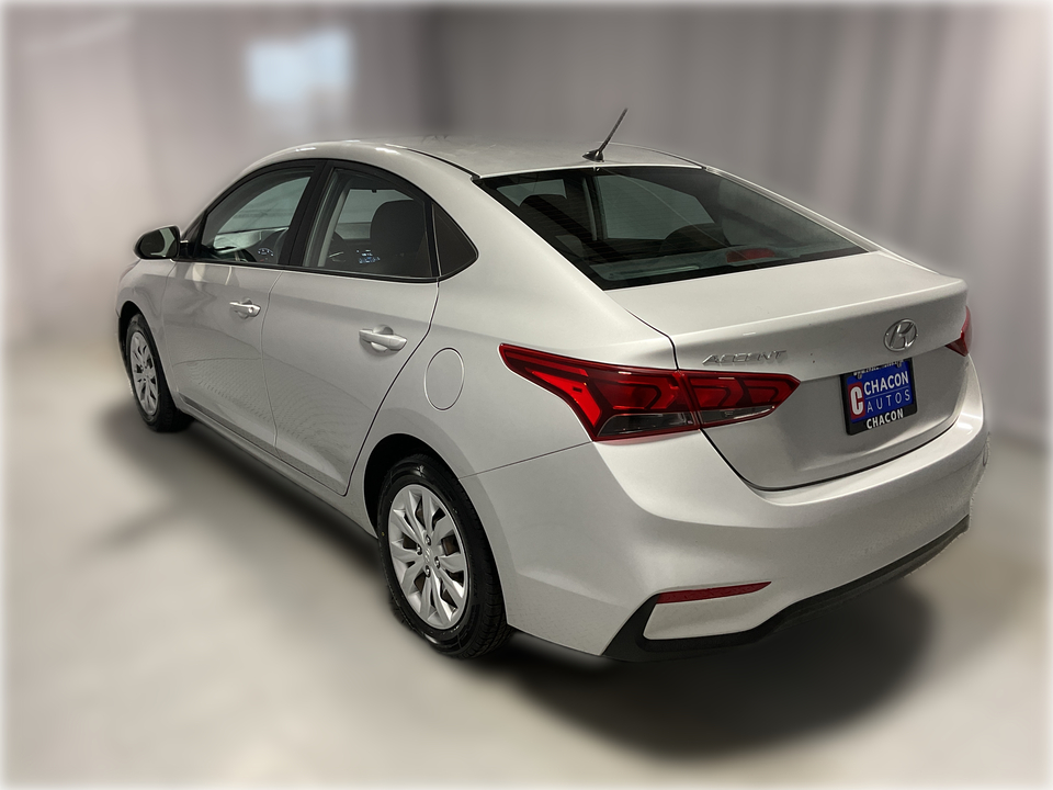 2022 Hyundai Accent SEL 4-Door 6A