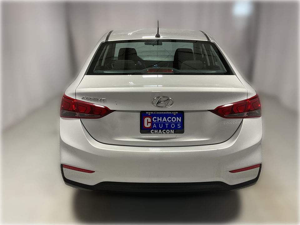 2022 Hyundai Accent SEL 4-Door 6A