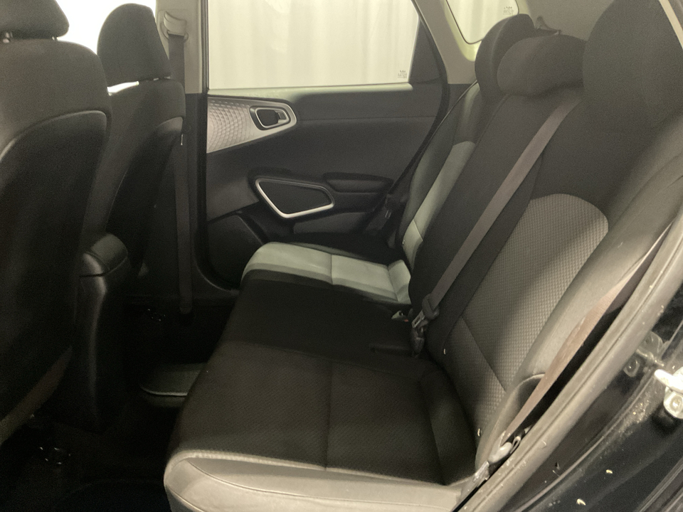 2022 Kia Soul LX CVT