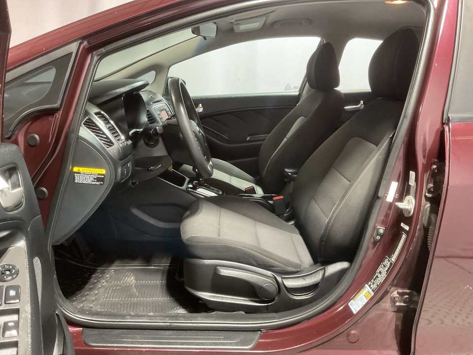 2018 Kia Forte LX 6A