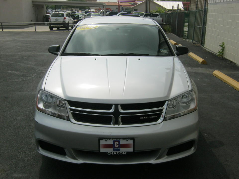 2012 Dodge Avenger Base
