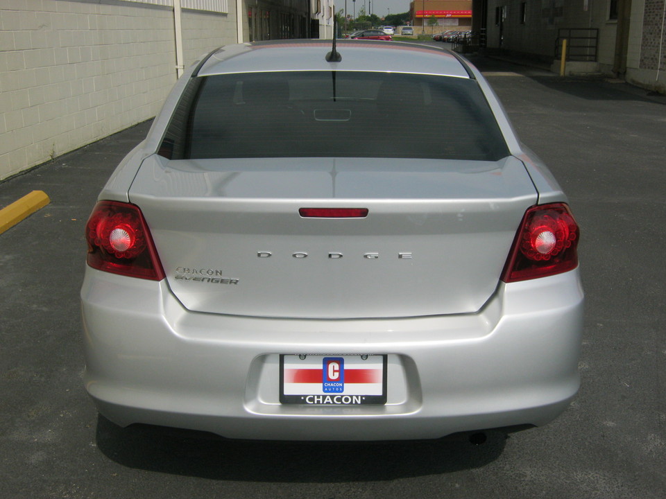 2012 Dodge Avenger Base
