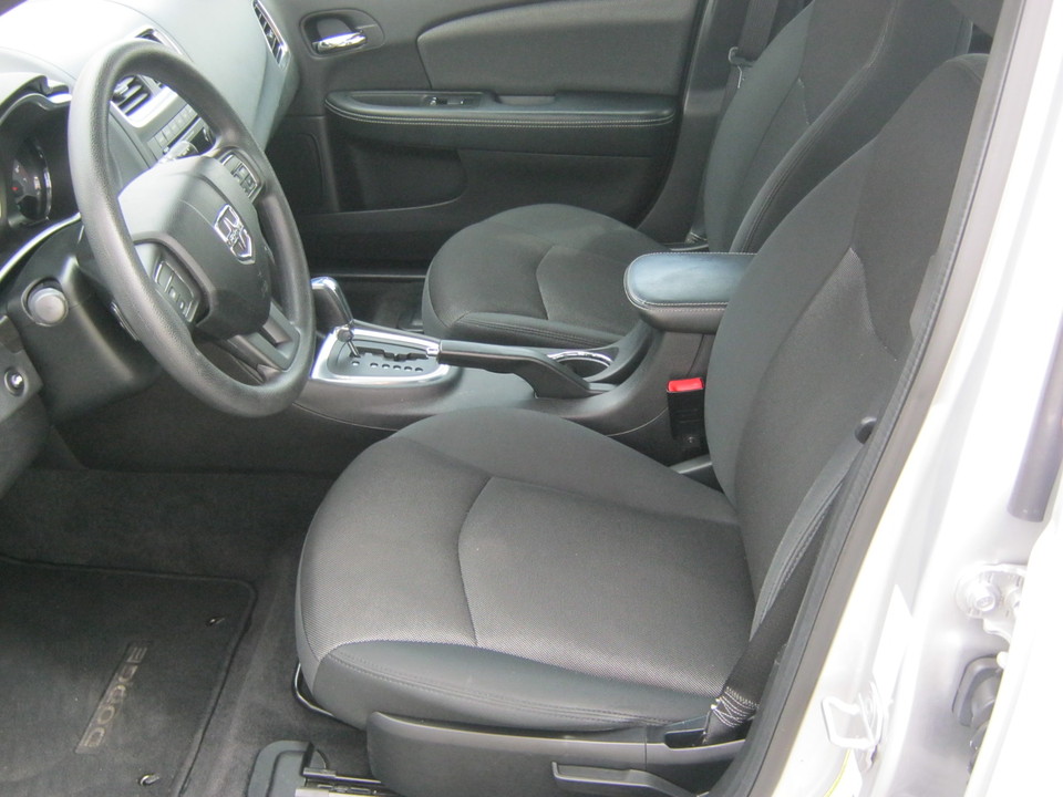 2012 Dodge Avenger Base