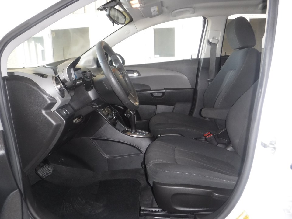 2016 Chevrolet Sonic LT Auto 5-Door