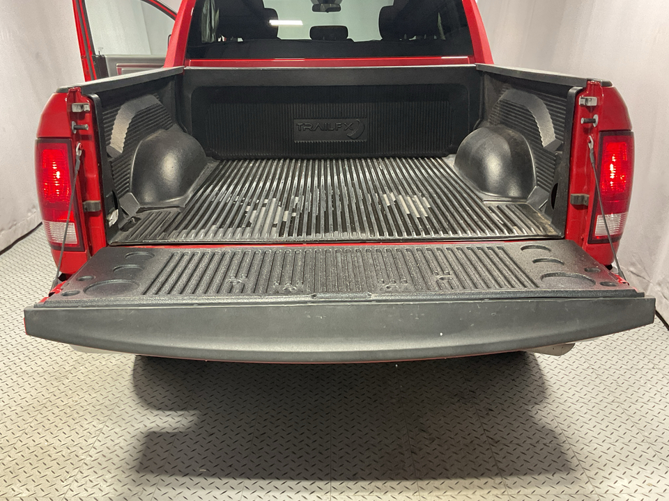 2022 Ram 1500 Classic Tradesman Crew Cab SWB 2WD