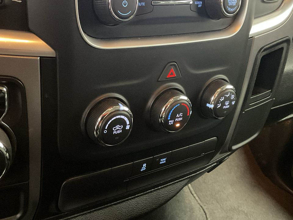 2022 Ram 1500 Classic Tradesman Crew Cab SWB 2WD