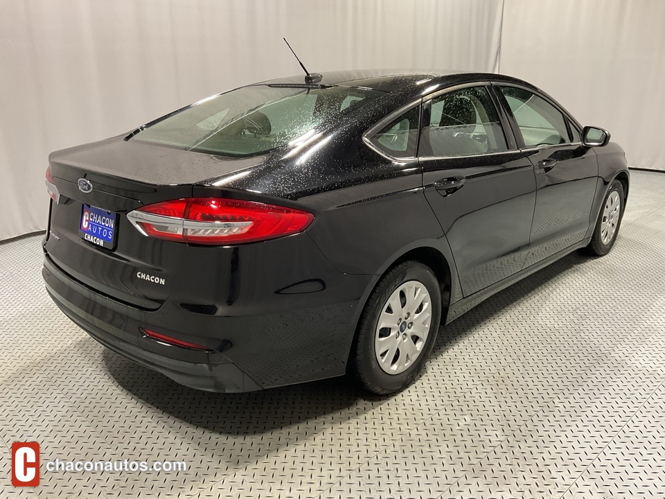 2019 Ford Fusion S