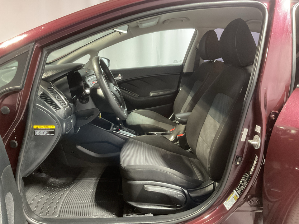 2018 Kia Forte LX 6A