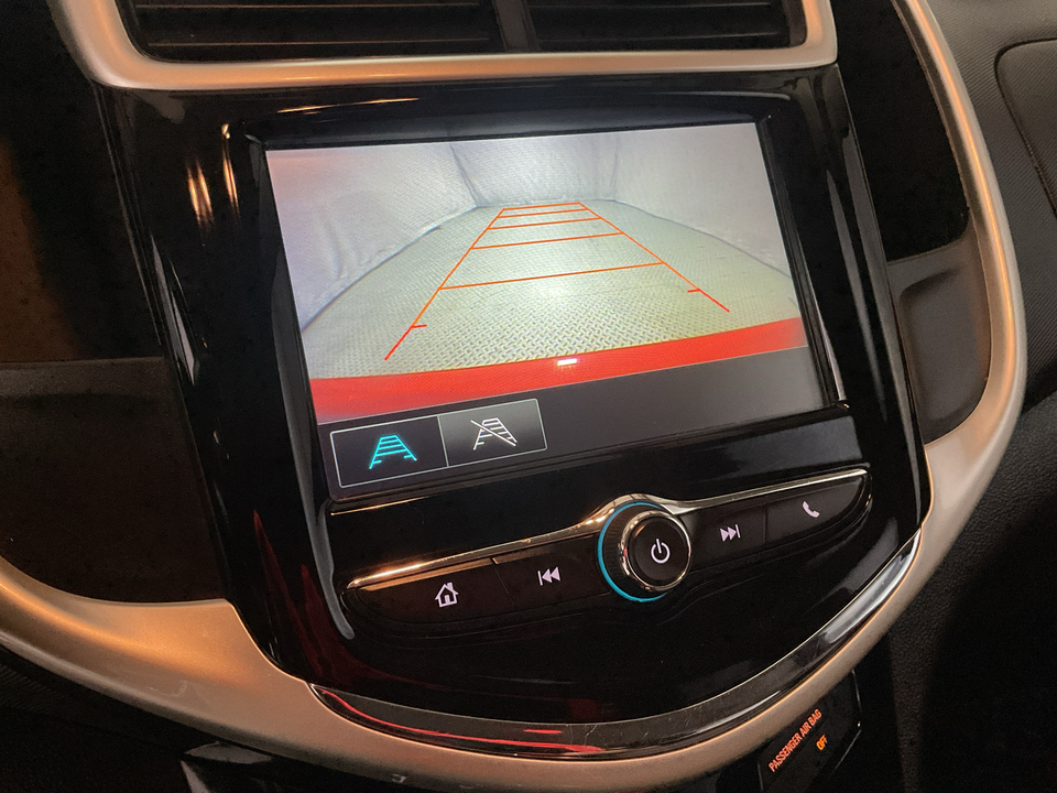 2017 Chevrolet Sonic LT Auto 5-Door