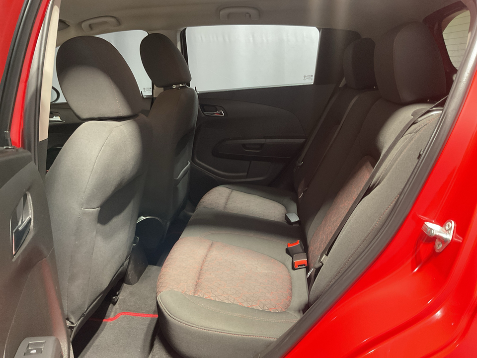 2017 Chevrolet Sonic LT Auto 5-Door