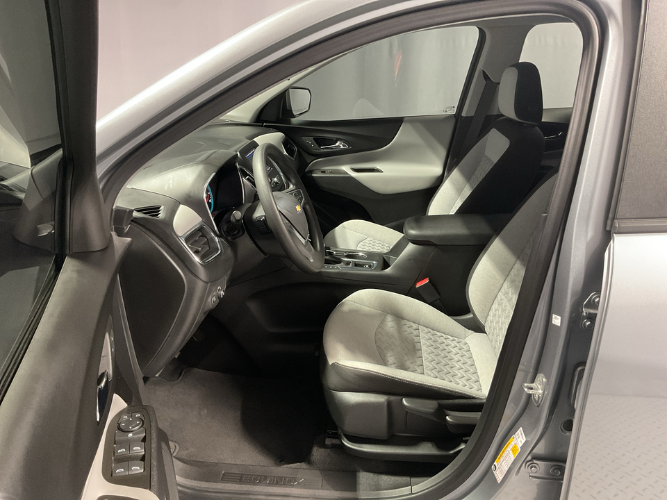 2023 Chevrolet Equinox LS 2WD