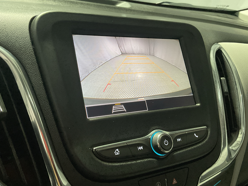 2023 Chevrolet Equinox LS 2WD