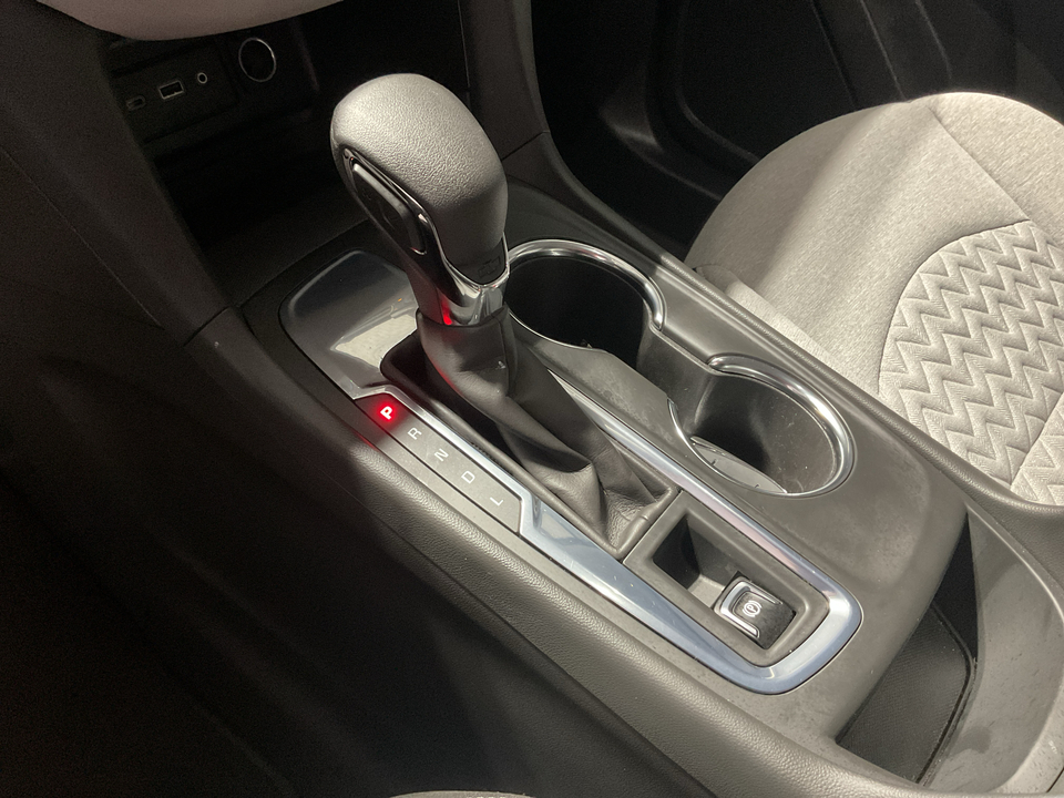 2023 Chevrolet Equinox LS 2WD