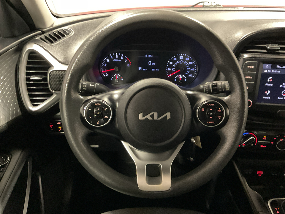 2022 Kia Soul LX CVT