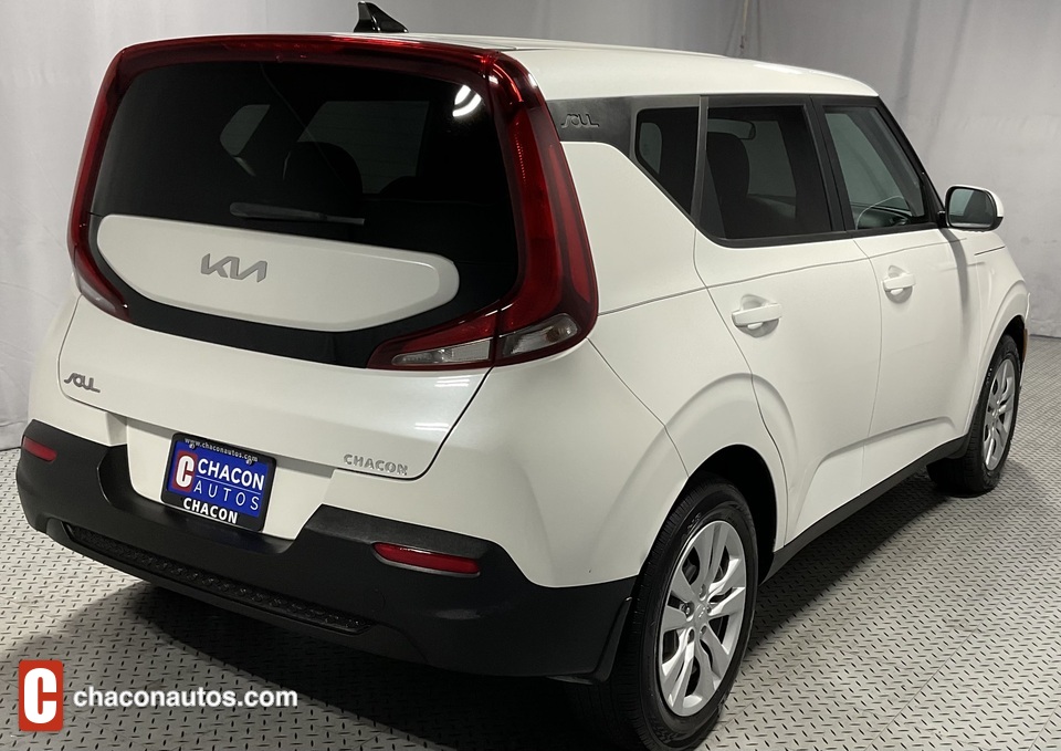 2022 Kia Soul LX CVT