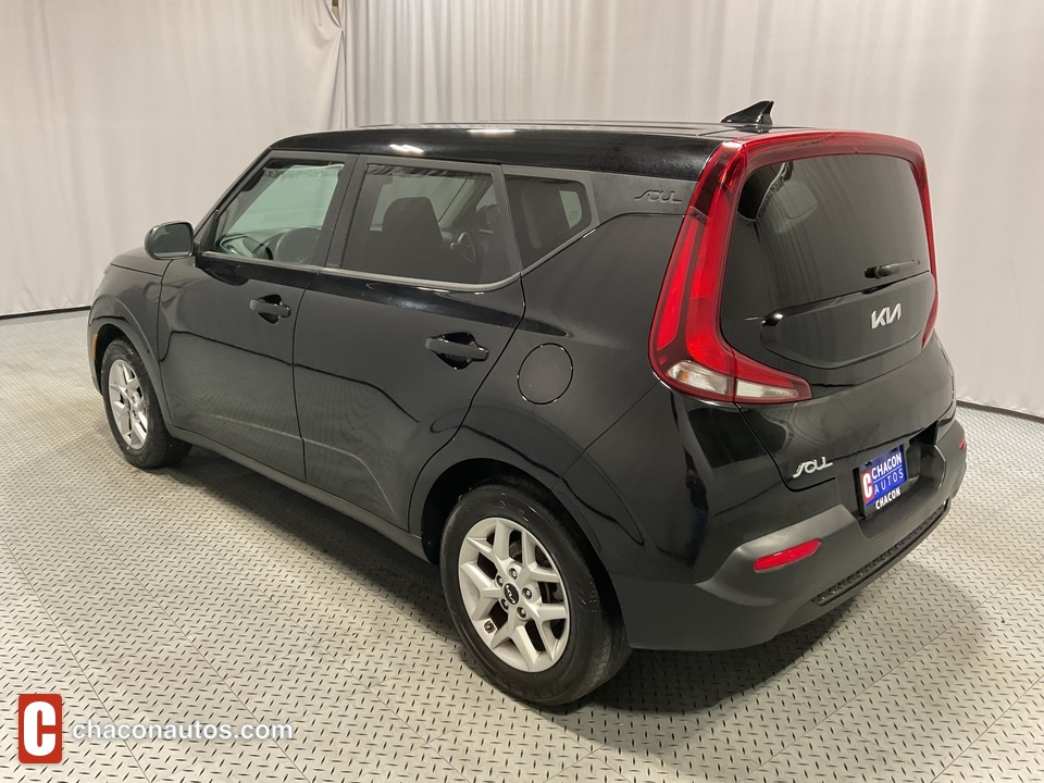 2022 Kia Soul LX CVT