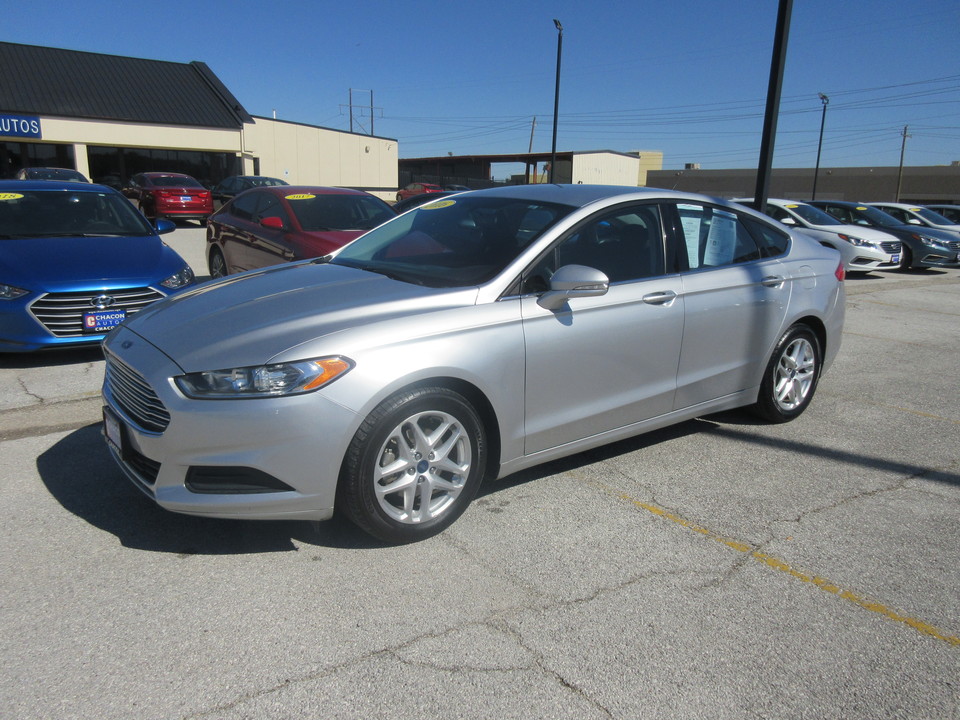 2016 Ford Fusion SE